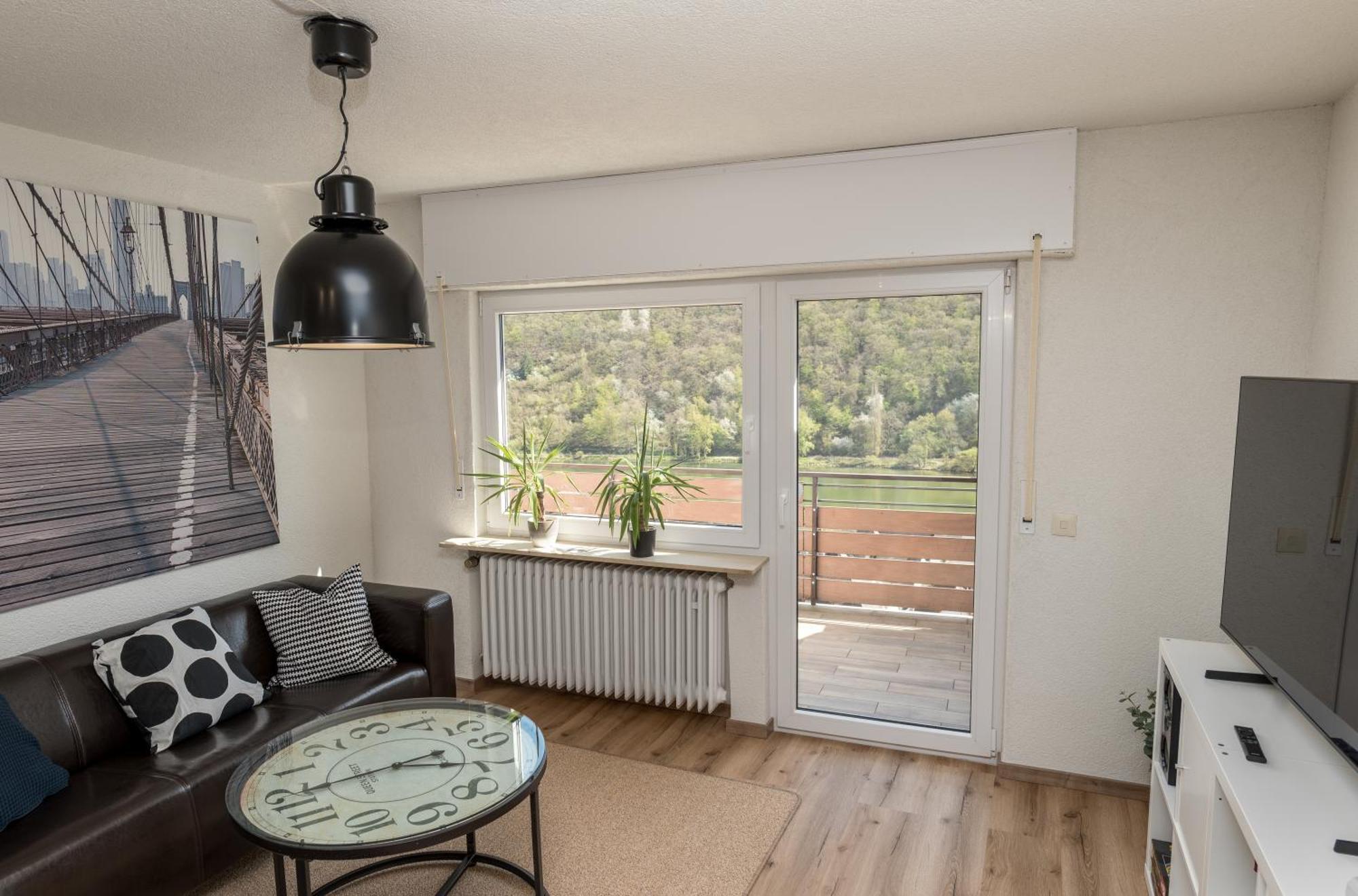Riesling Appartement For 2 - 4 People - Billiards - Balcony With Mosel View - Parking - Wine Barrel Bar - Fully Equipped Kitchen - Netflix - Waiputv - 3 Km From Cochem Klotten Exterior foto